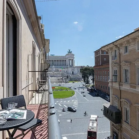 Holiday home Amazing Piazza Venezia