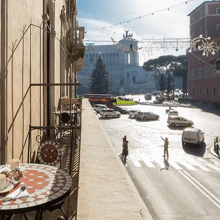 Amazing Piazza Venezia